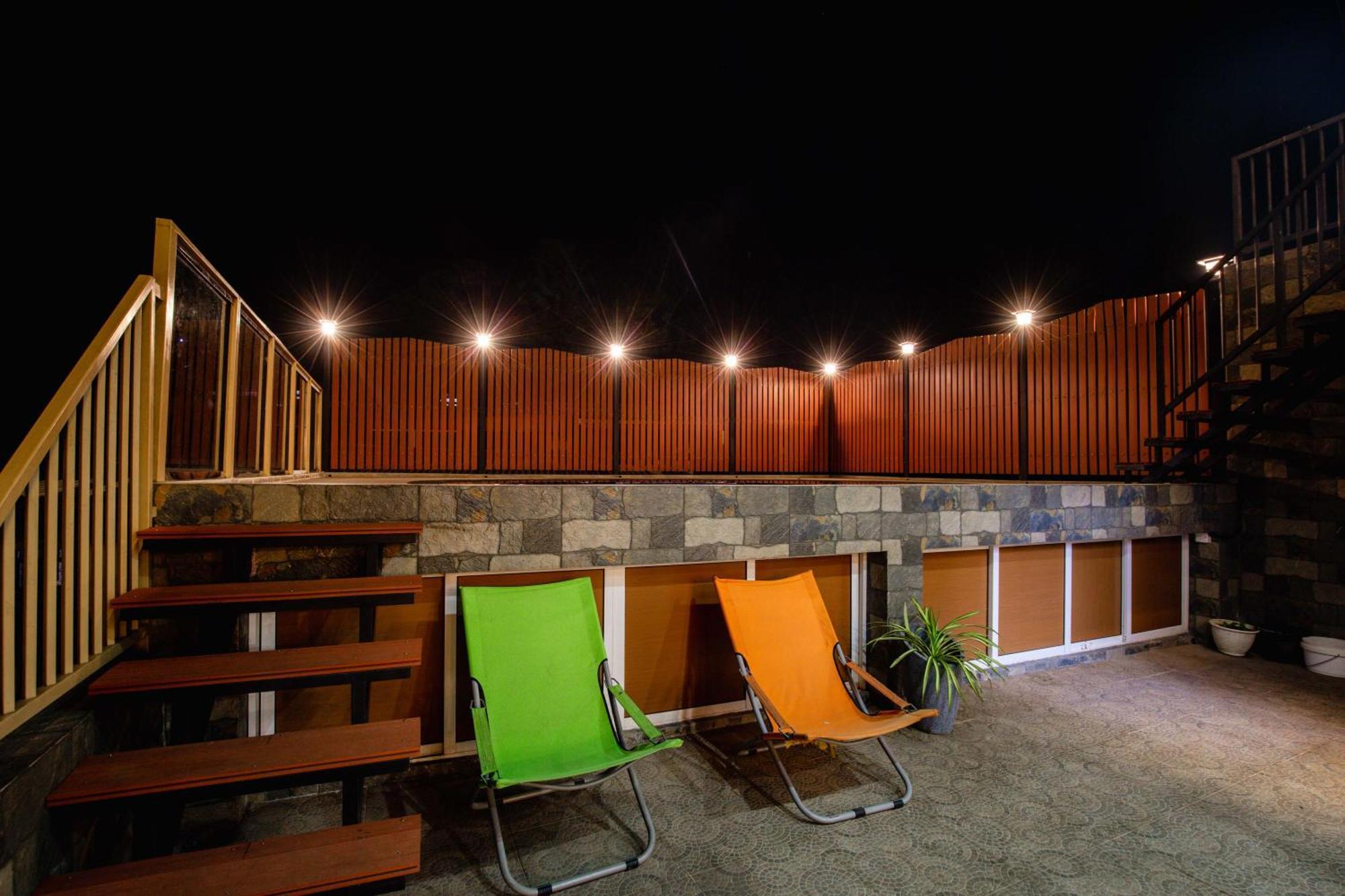 Отель Manthra Leisure Канди Экстерьер фото